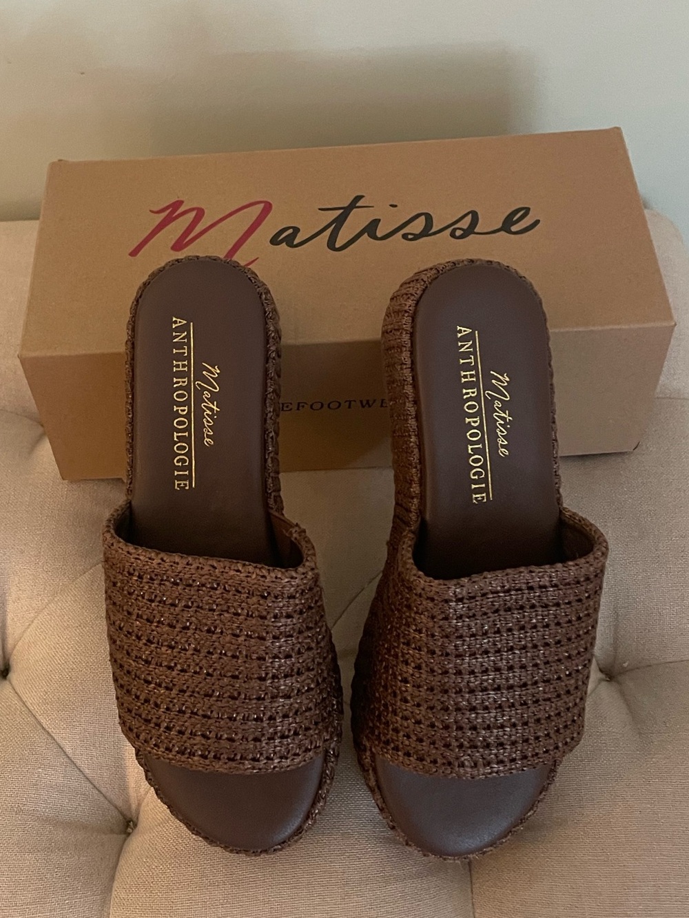 Matisse for Anthropologie Brown Raffia Platform Slides